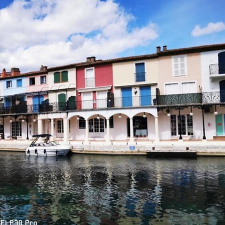 Charming Apartment Overlooking The Lake City Grimaud Exterior foto